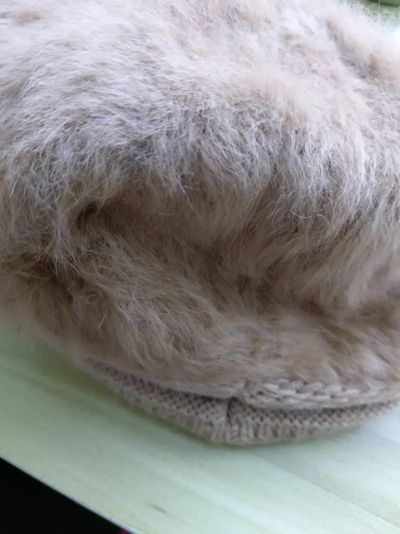 Gorro de punto beige esponjoso - 2