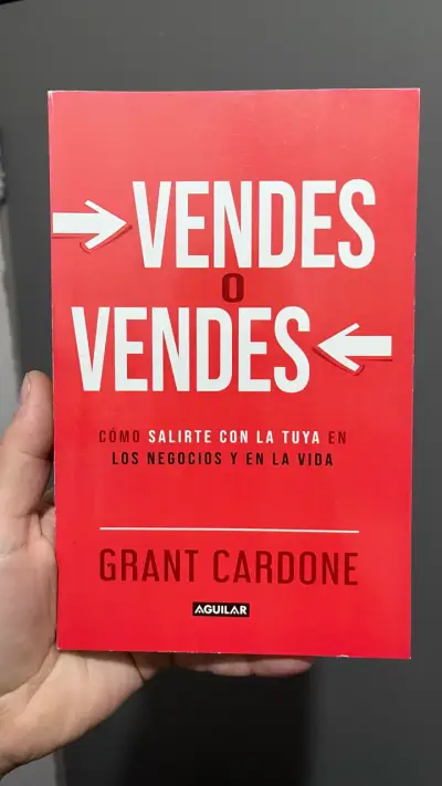 Libro 'Vendes o Vendes' de Grant Cardone - miniatura 1