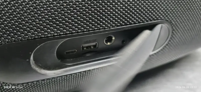 Parlante Bluetooth Portátil Blik Powerboost 180W - 3
