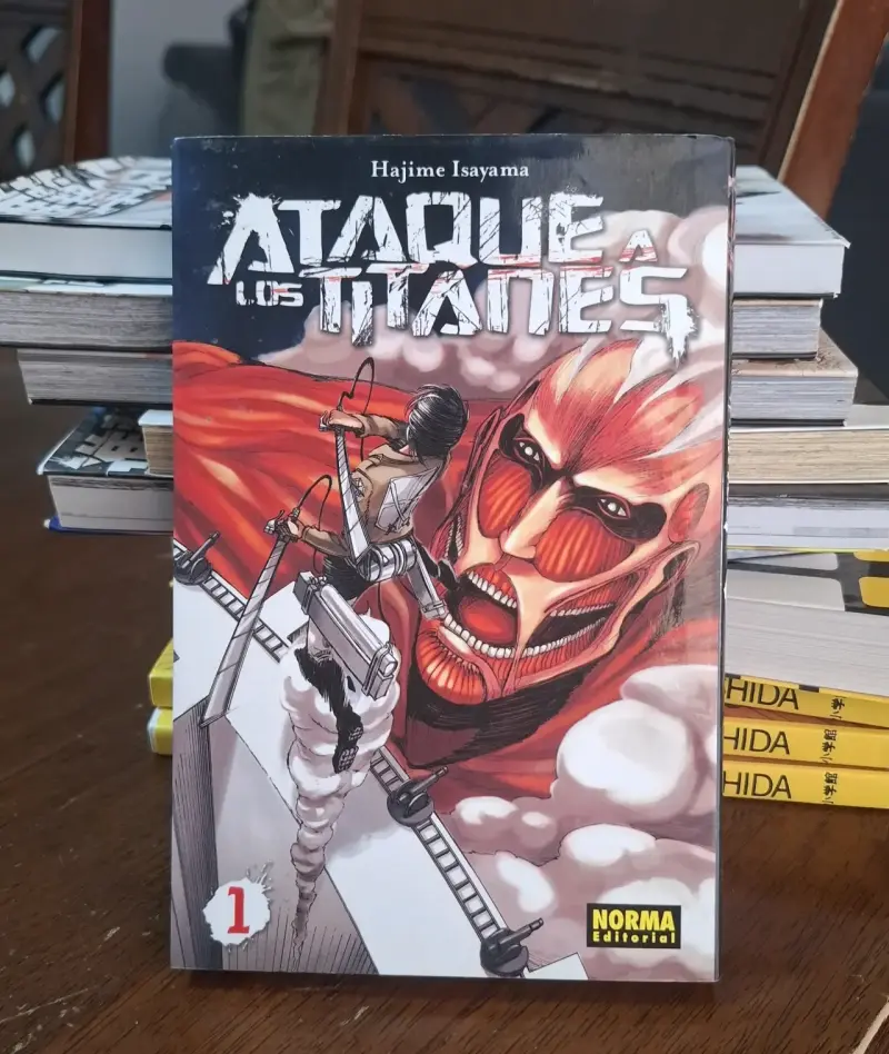 Manga Ataque a los Titanes Vol. 1