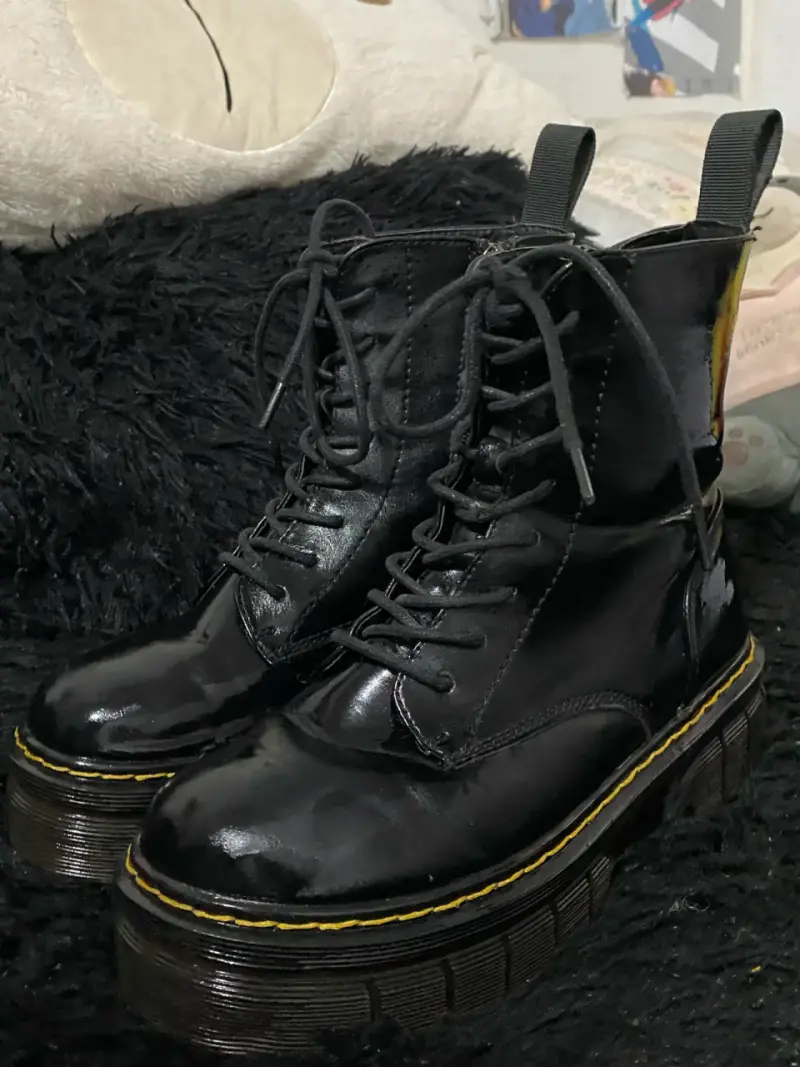 Botas negras de plataforma - 1