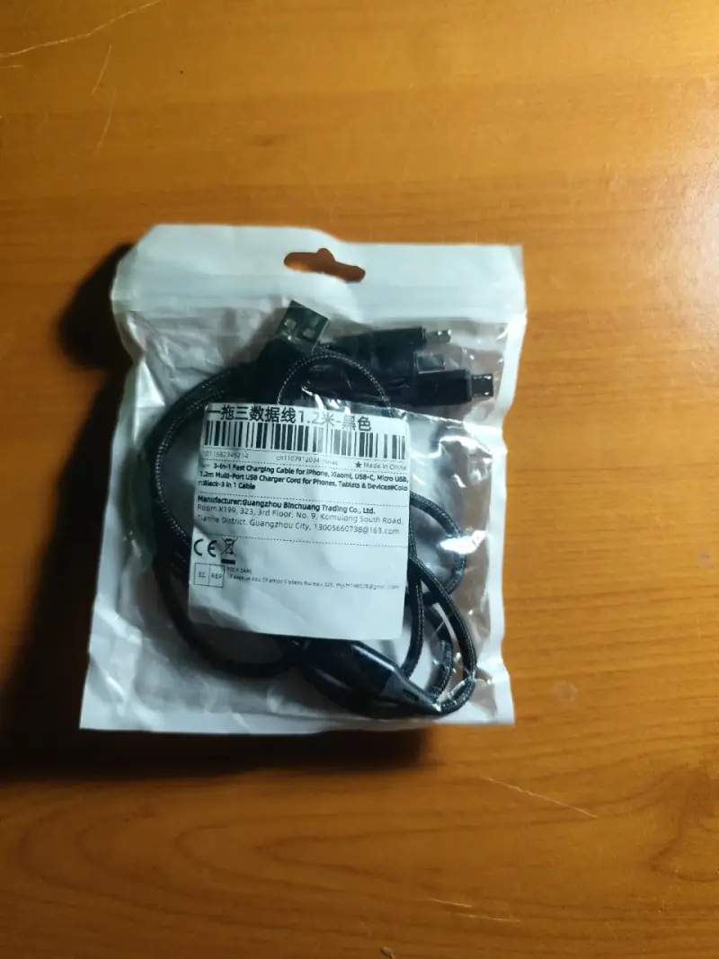 Cable para cargar 3 en 1 - 1