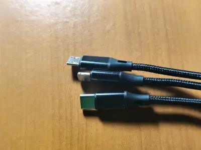 Cable para cargar 3 en 1 - miniatura 2
