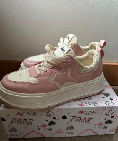 Zapatillas rosas con plataforma - miniatura 1