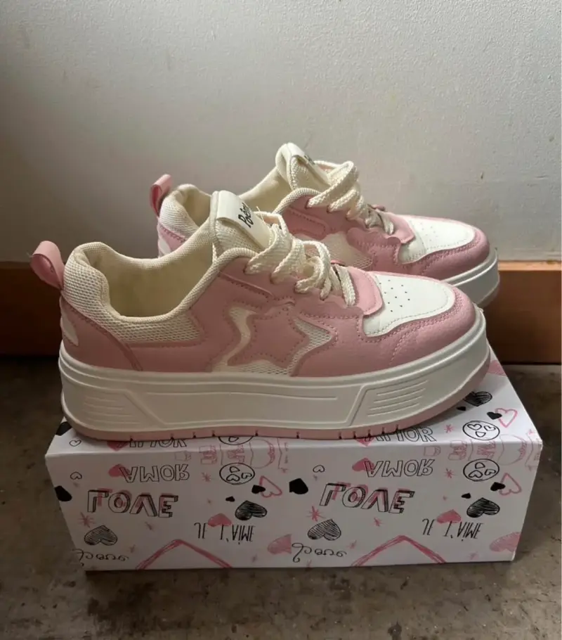 Zapatillas rosas con plataforma - 2