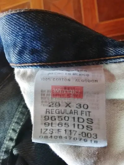 Jeans Wrangler Clásicos Mujer - miniatura 3