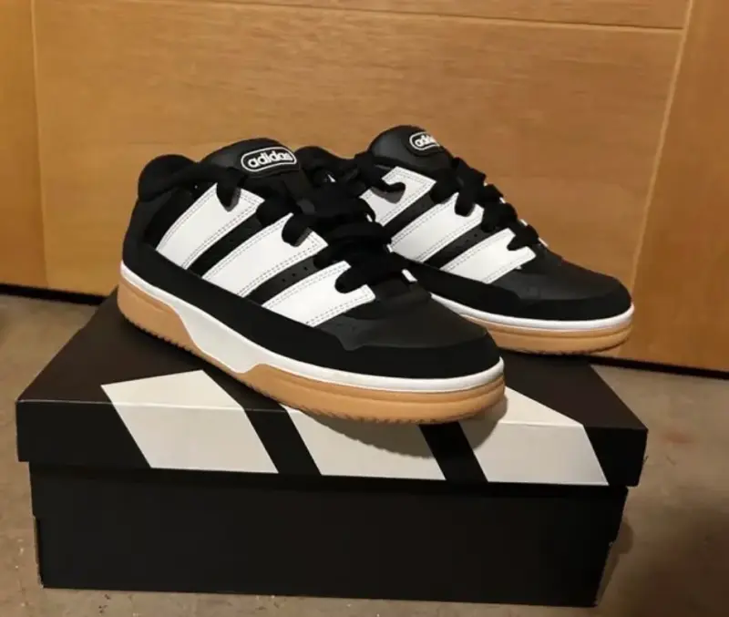 Zapatillas Adidas - 1