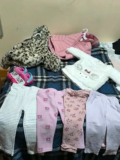 Ropa abrigadora para bebé - miniatura 1