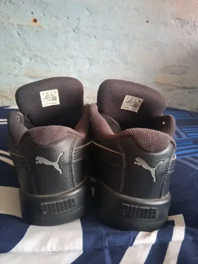 Zapatillas negras Puma - miniatura 5
