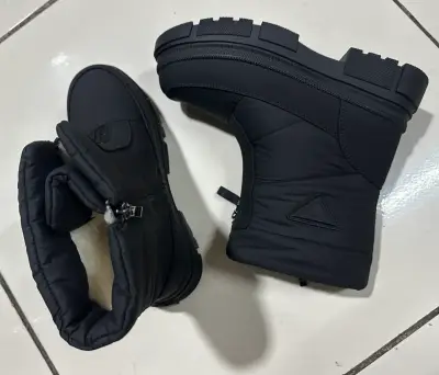 Botas negras impermeables - miniatura 3