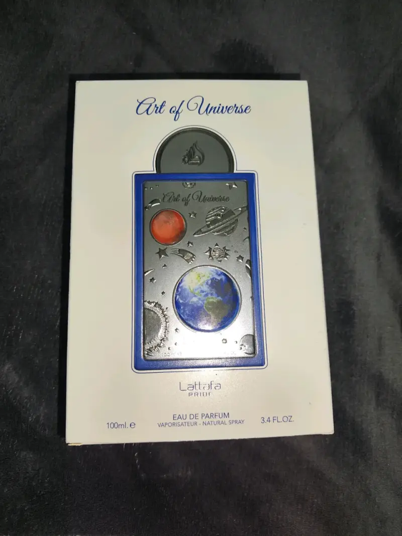 Perfume Art of Universe en caja - 3