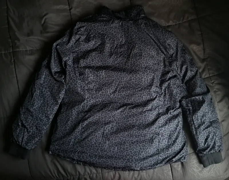 parka negra reversible - 4