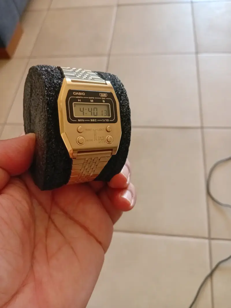Reloj digital dorado Casio vitage - 4