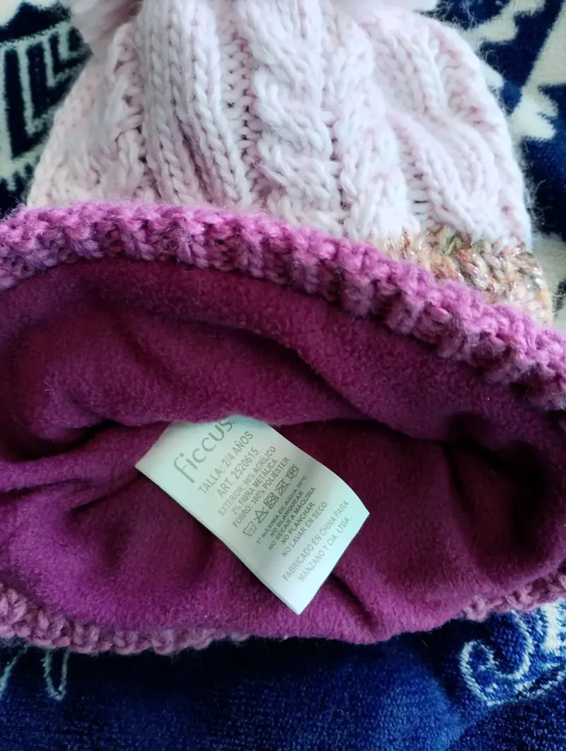 Gorro de lana con pompón rosa - 2