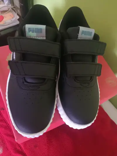 Zapatillas Puma negras infantiles - miniatura 2