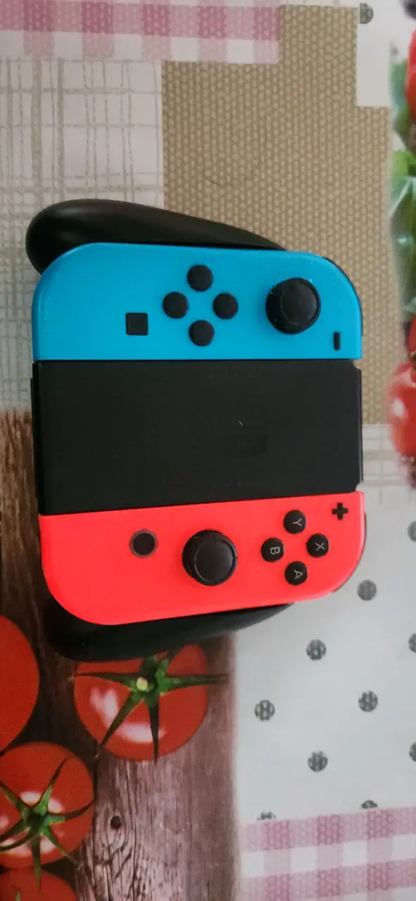 Nintendo Switch - 3