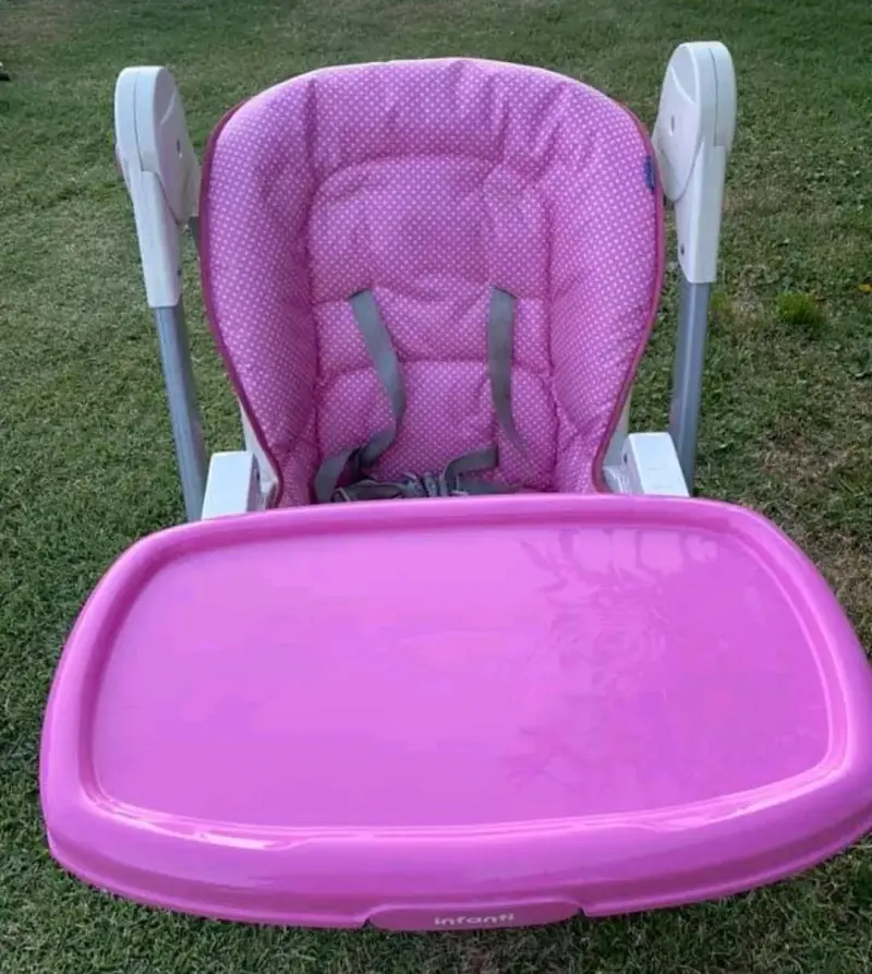 Silla de comer rosada para bebés - 2