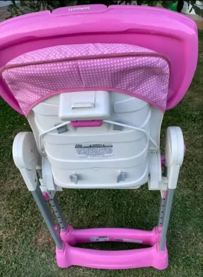 Silla de comer rosada para bebés - miniatura 4