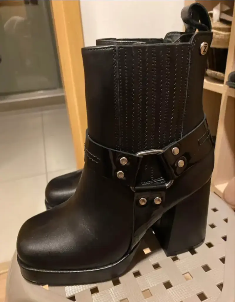Botines zappa cuero 35 nuevos - 1
