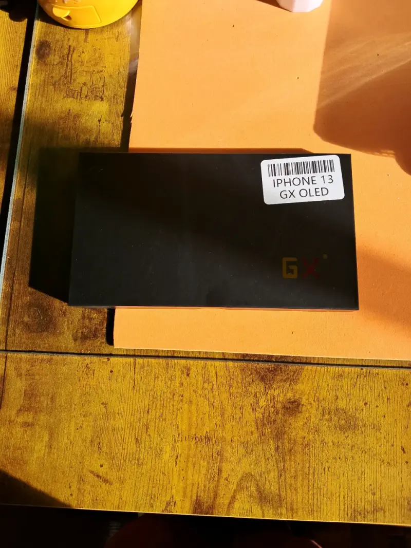 Pantalla GX OLED para iPhone 13 - 1