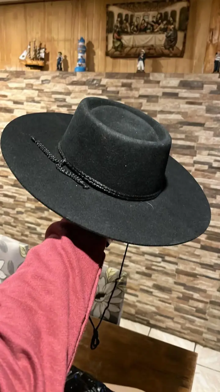Sombrero de huasa - 1