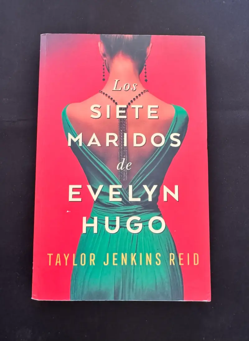 Libro Los Siete Maridos de Evelyn Hugo - 1