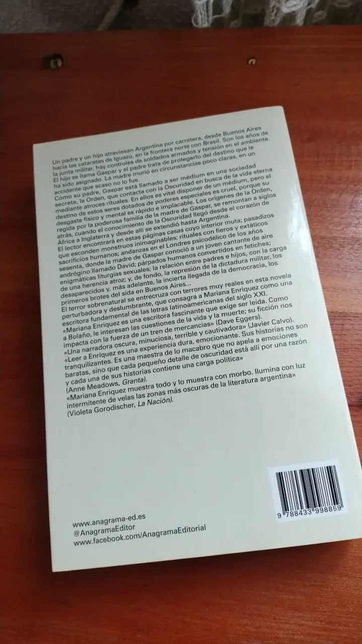 Nuestra parte de noche - libro - 2