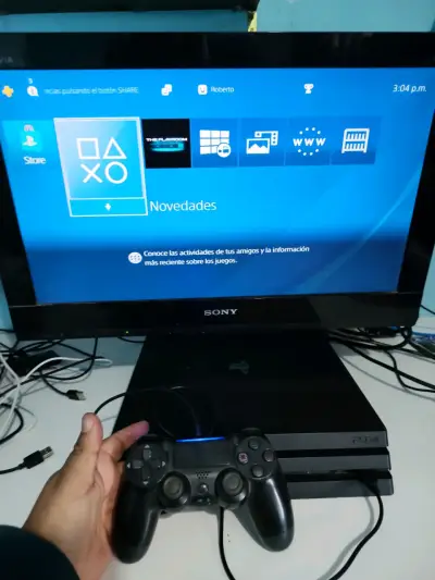 Consola PlayStation 4 pro 1 tb  con control - miniatura 2