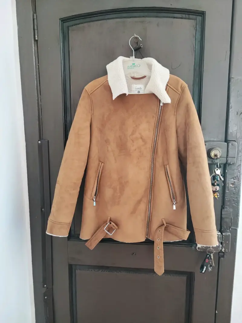 Chaqueta de cuero sintético café - 2