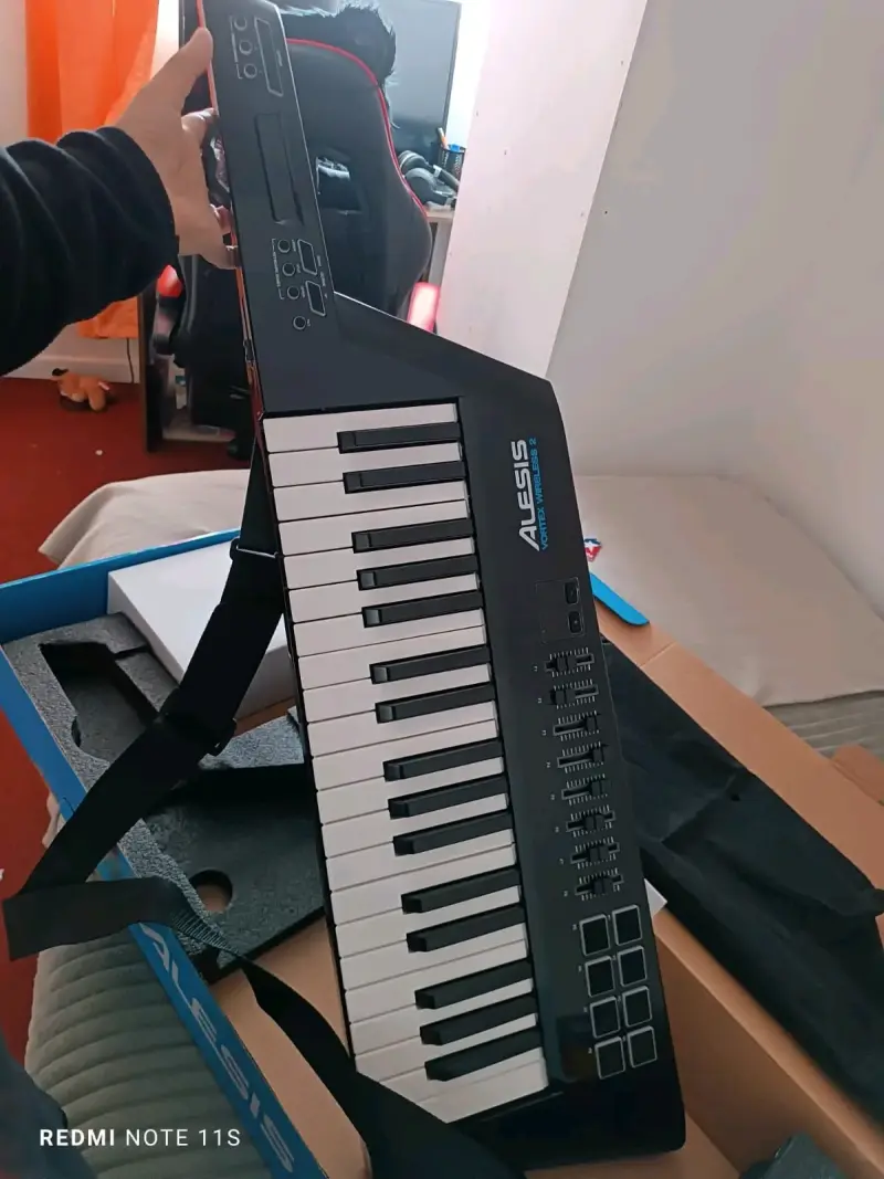 Teclado Alesis Vortex Wireless 2 - 1