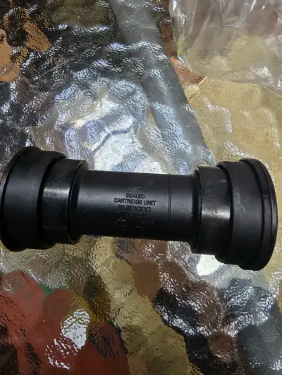 Motor Shimano Press-Fit modelo BB-MT500 - miniatura 1