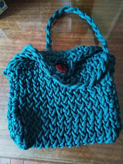 Cartera tejida color turquesa - miniatura 2