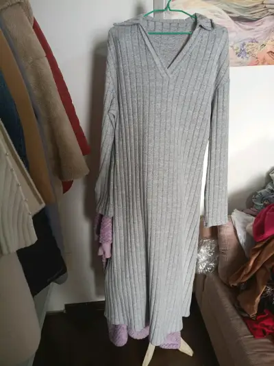 Faldas, vestidos y body lata calidad y buen estado - miniatura 3