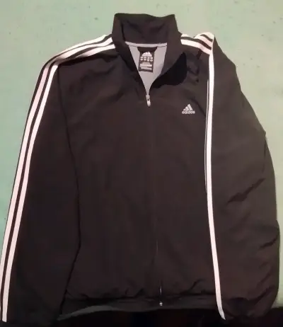 Chaqueta negra deportiva Adidas - miniatura 1