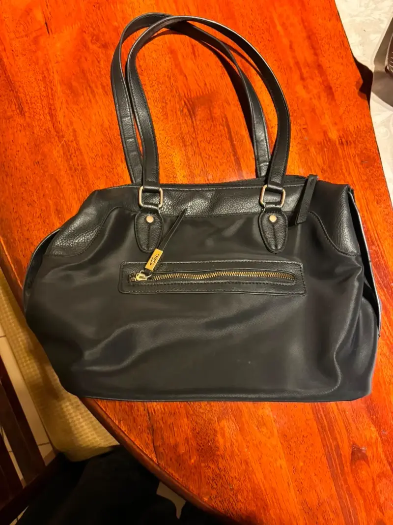 6 Bolso y mochilas negro - 1
