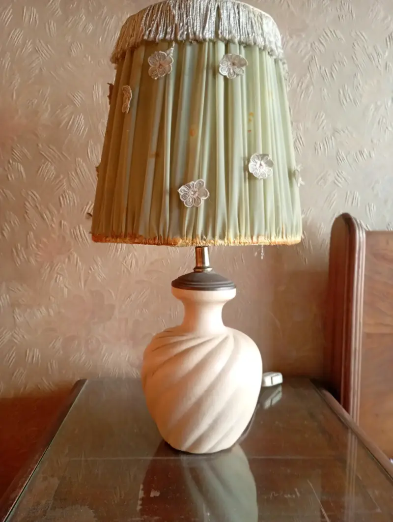 Lámpara de mesa vintage