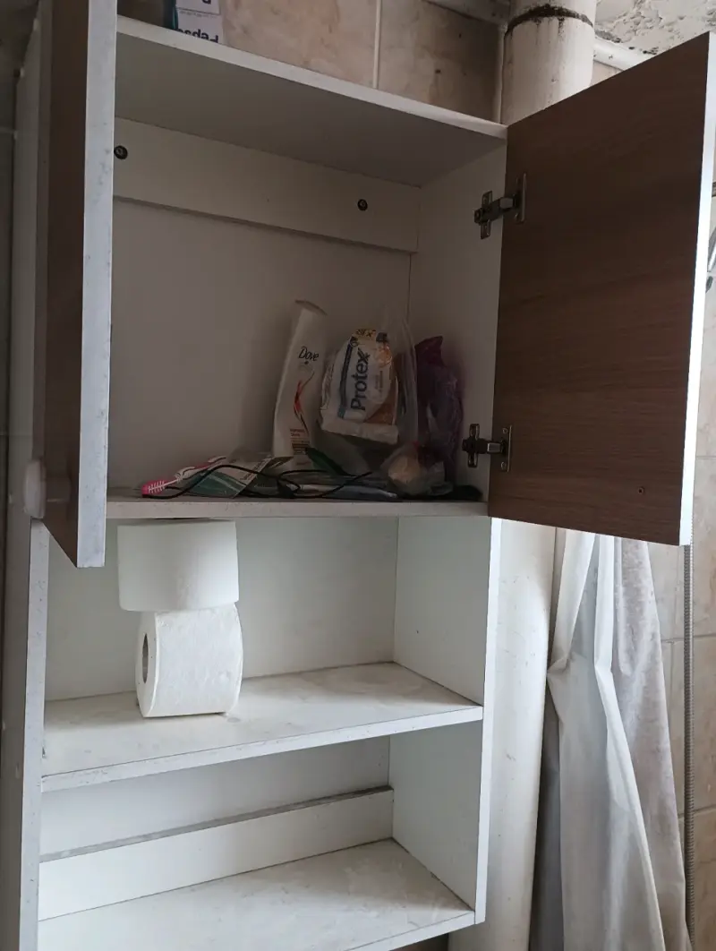 Mueble madera baño - 1