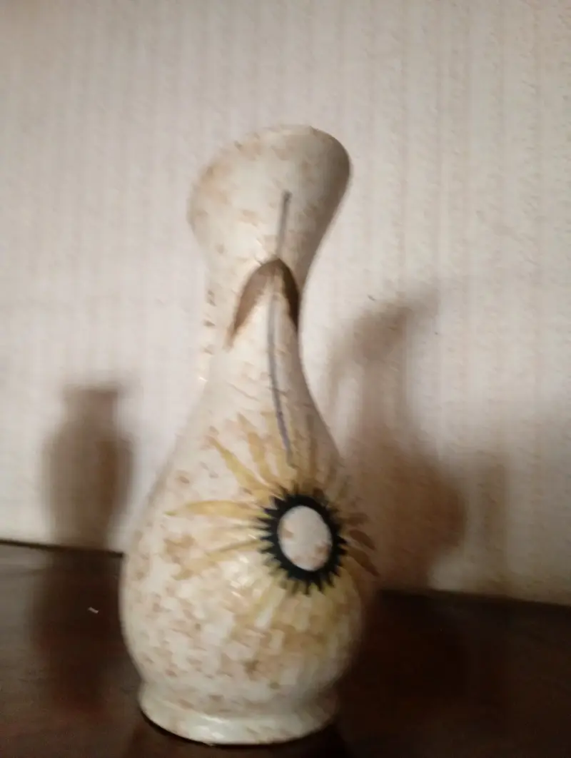 Florero decorativo artesanal