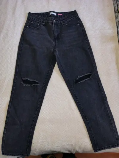 Jeans negros rasgados mujer - miniatura 1