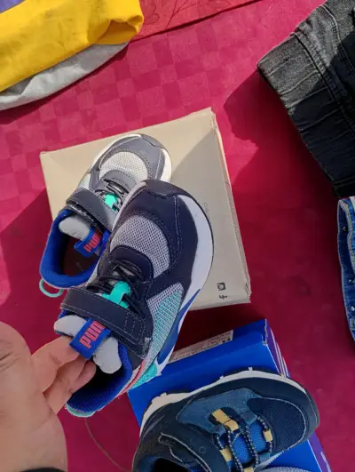zapatillas  y bototos - miniatura 4