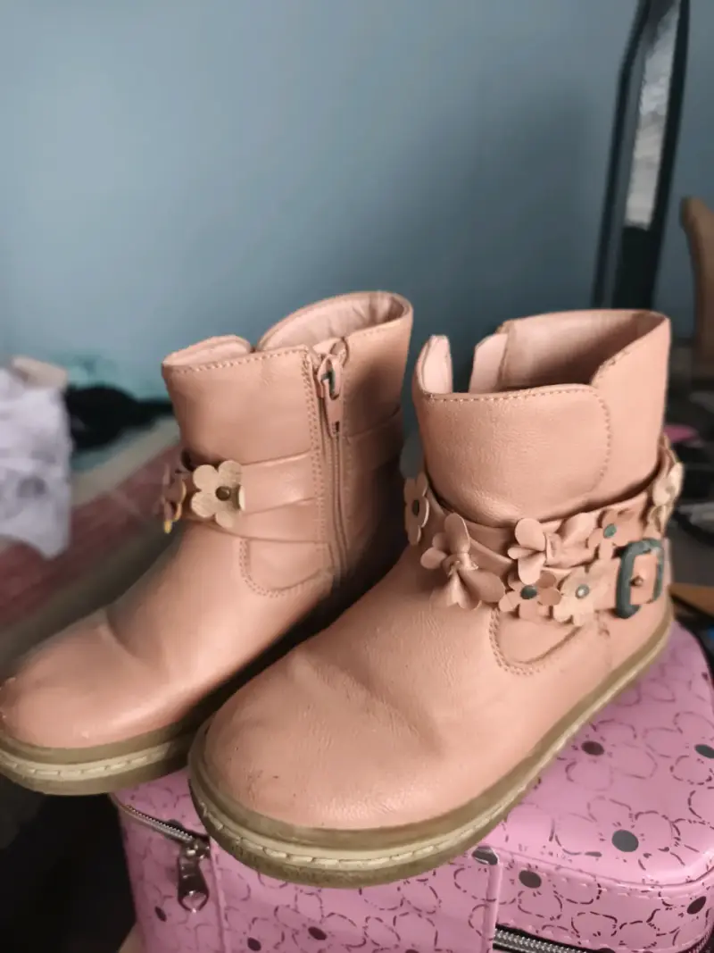 Botas rosadas n27 para niña - 1