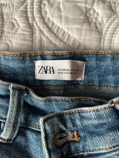 Jeans azul clásico Zara - miniatura 3