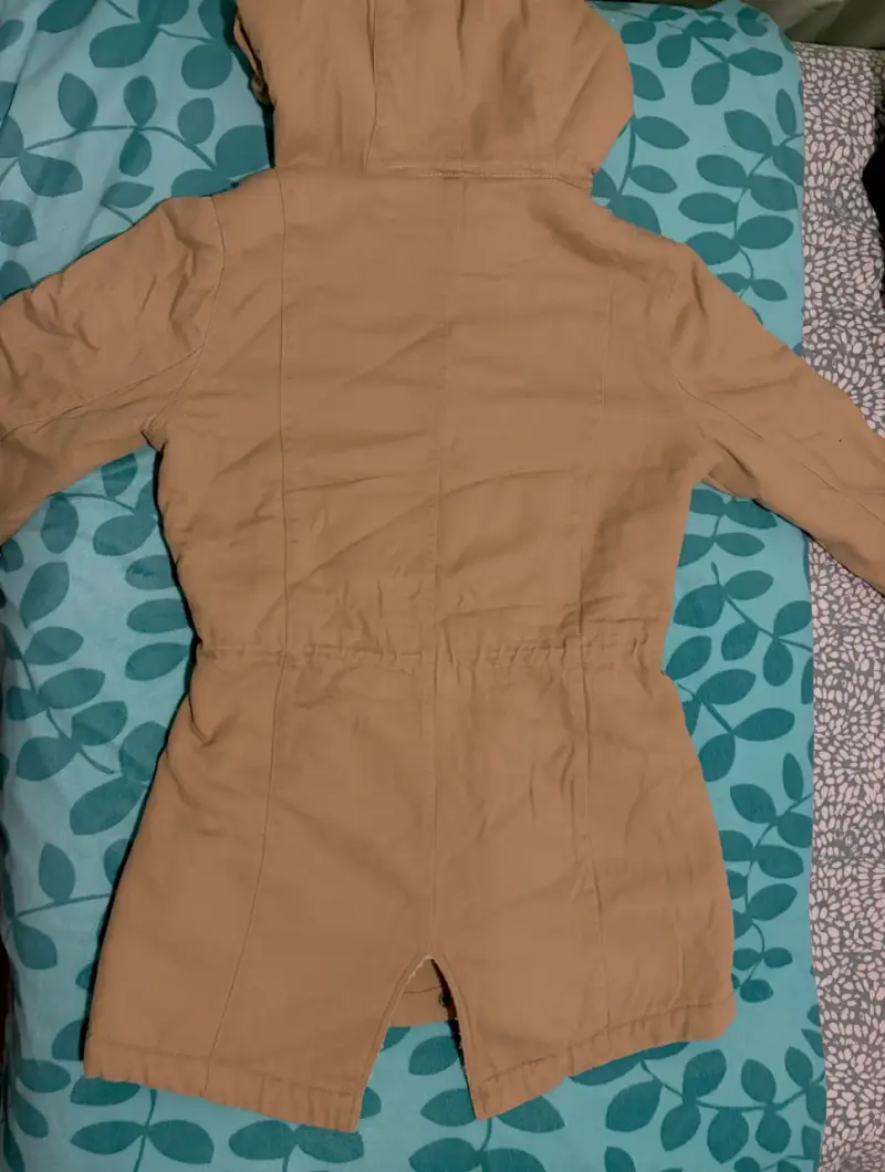 Parka beige con capucha - 6