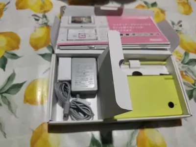 Consola Nintendo DS verde - miniatura 2