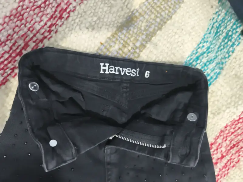 Pantalones negros talla 6 con detalles - 3