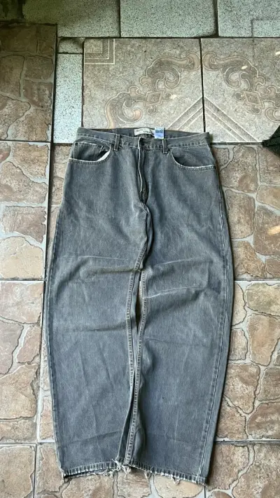Jeans Loose Fit Grises - miniatura 1