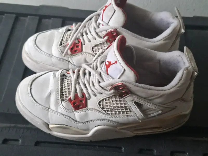 Air Jordan 4 Retro "Metallic Red" talla 36.5 - 1