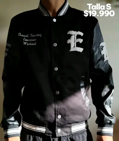 Chaqueta bomber negra con bordados - miniatura 1