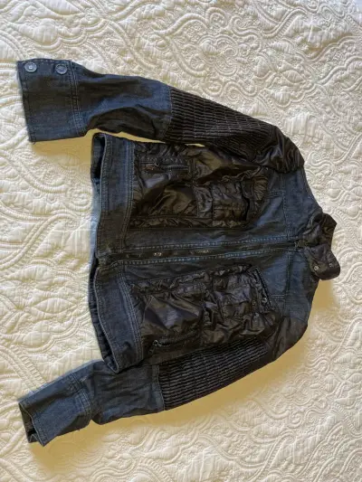 Chaqueta denim y cuero oscuro - miniatura 1