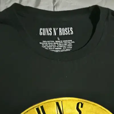 Polera negra Guns N' Roses - miniatura 2